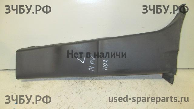 Mazda MPV 2 [LW] Накладка стойки средней левой