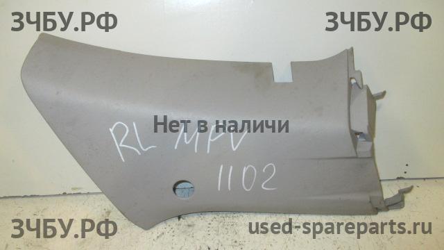 Mazda MPV 2 [LW] Накладка стойки задней левой