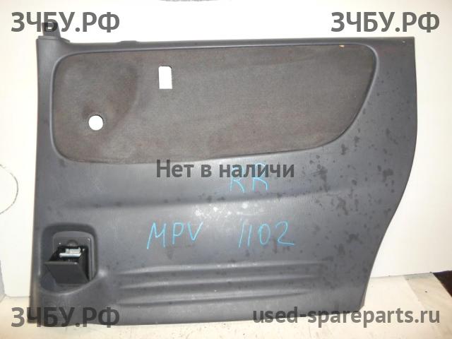 Mazda MPV 2 [LW] Обшивка двери задней правой