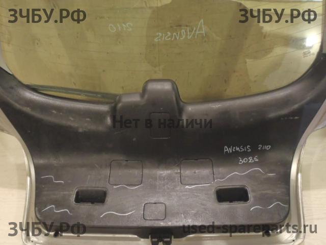 Toyota Avensis 2 Обшивка двери багажника