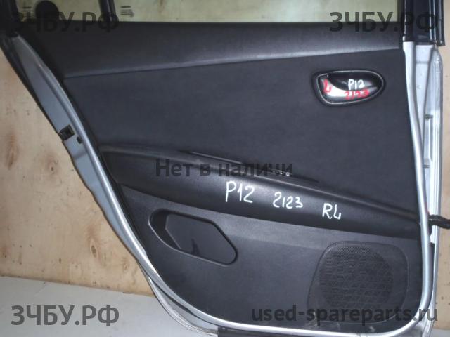 Nissan Primera P12 Обшивка двери задней левой