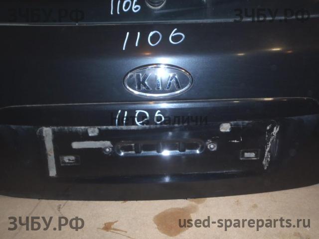 KIA Ceed 1 Накладка на дверь багажника