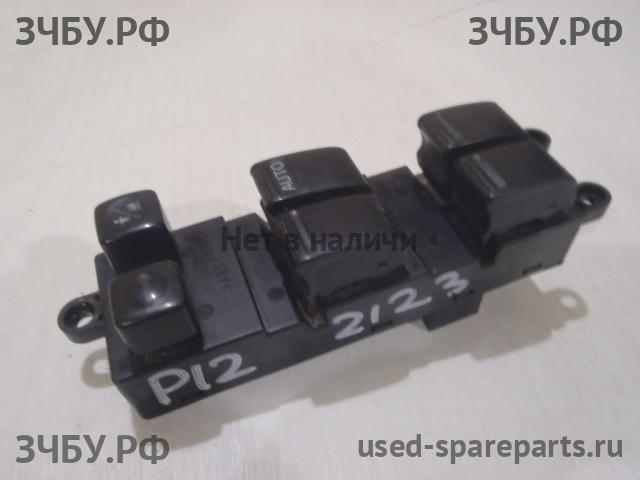 Nissan Primera P12 Кнопка стеклоподъемника передняя левая (блок)