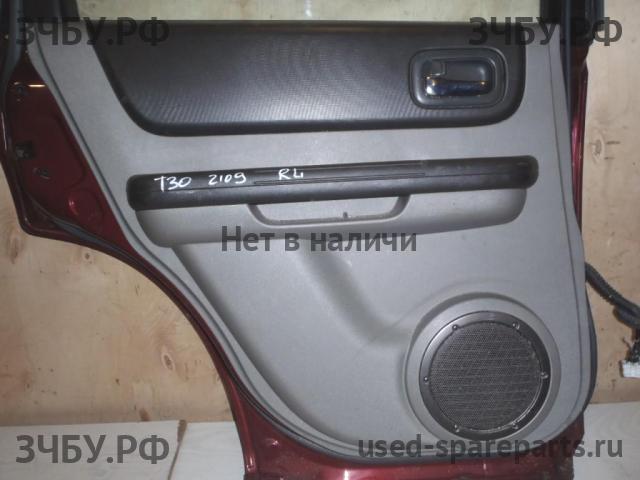 Nissan X-Trail 1 (T30) Обшивка двери задней левой