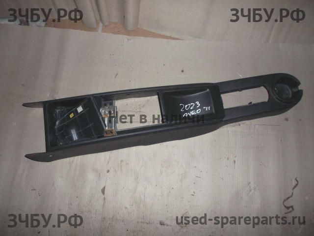 Chevrolet Aveo 2 (T250) Кронштейн радиатора
