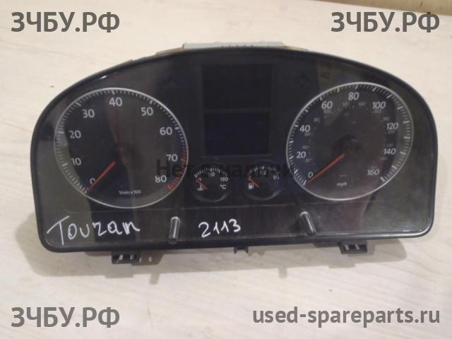 Volkswagen Touran 1 [1T] Панель приборов