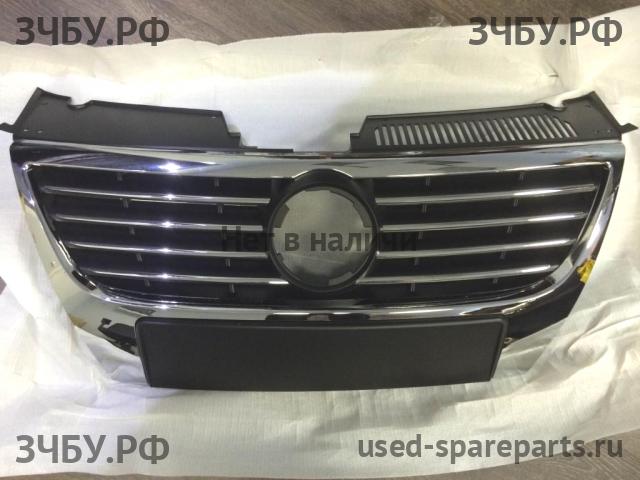 Volkswagen Passat B6 Решетка радиатора