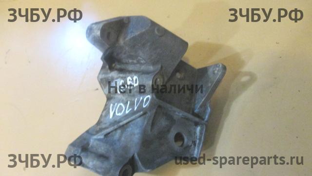 Volvo XC-60 (1) Кронштейн насоса гидроусилителя