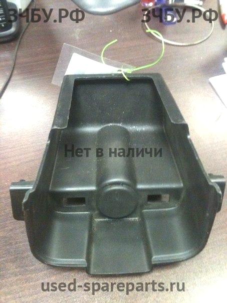Opel Astra J Ящик