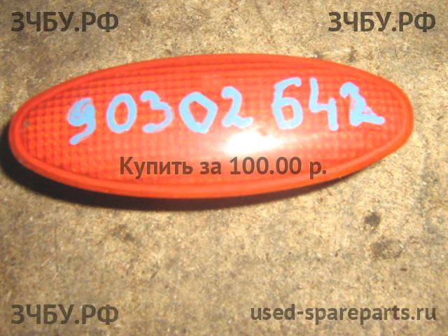 Ford Mondeo 2 Указатель поворота в крыло (повторитель)