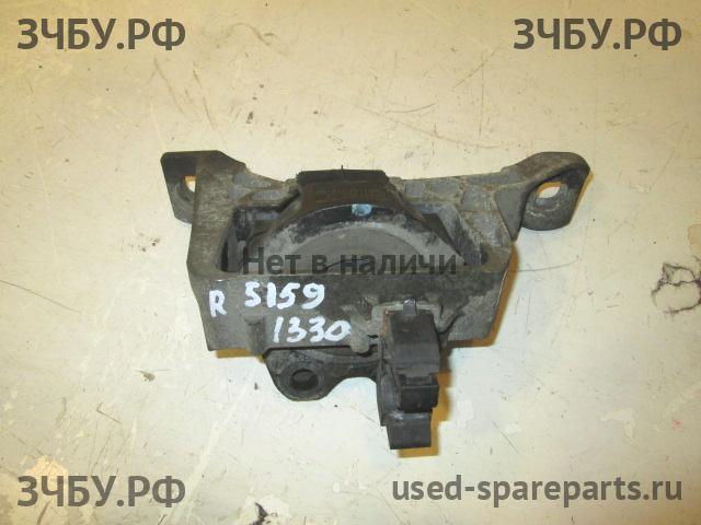 Ford Focus 2 Опора двигателя