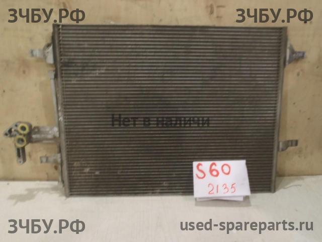 Volvo S60 (2) Радиатор кондиционера