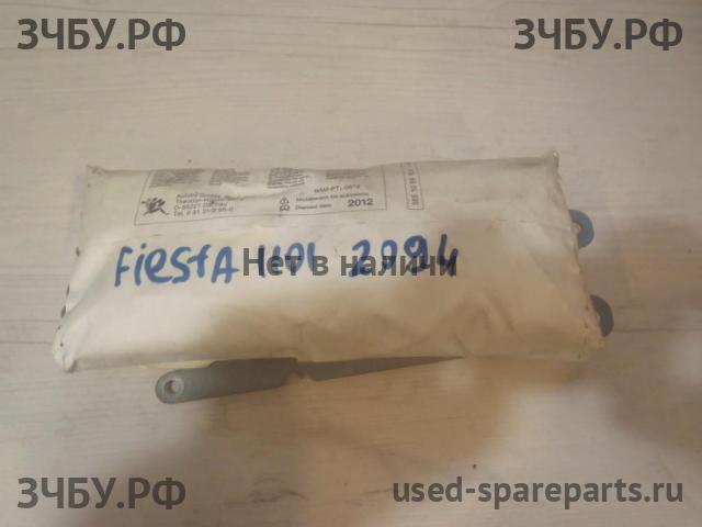 Ford Fiesta 4 Полка задняя