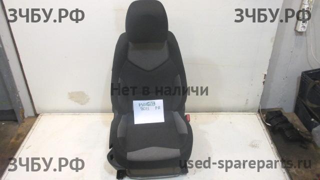 Peugeot 308 Сиденье