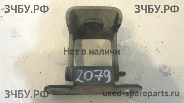 Renault Megane 2 Петля двери багажника
