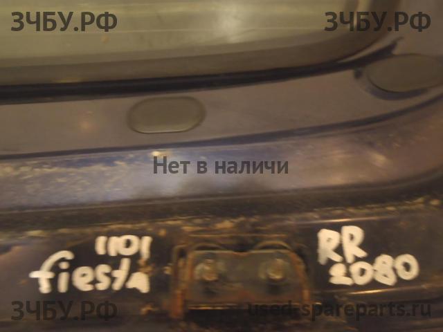 Ford Fiesta 4 Петля двери багажника