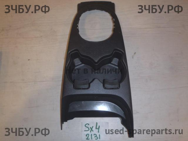 Suzuki SX4 (1) Консоль между сиденьями (Подлокотник)