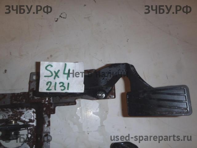 Suzuki SX4 (1) Педаль газа