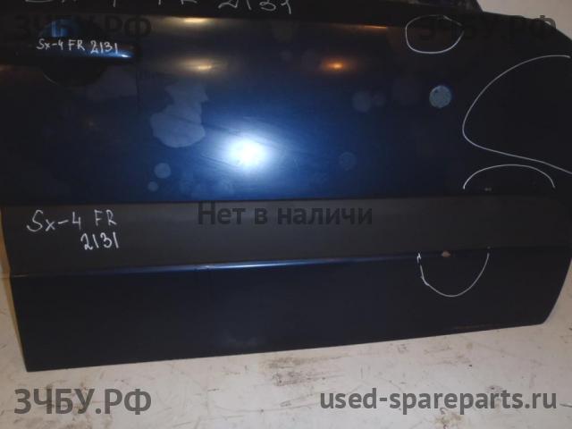 Suzuki SX4 (1) Молдинг двери передней правой