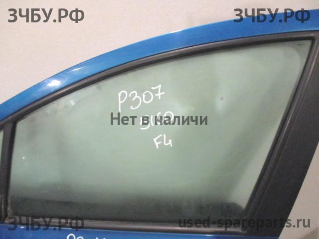 Peugeot 307 Стекло двери передней левой