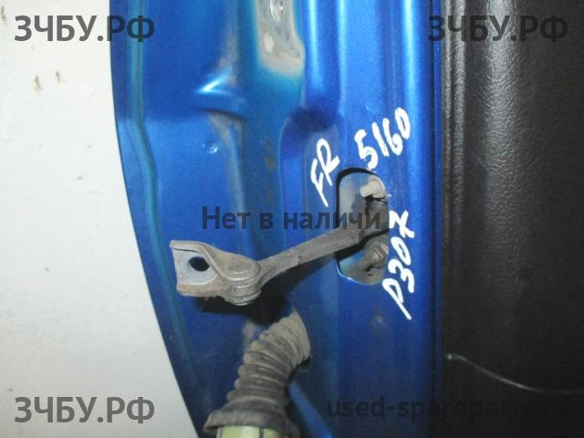 Peugeot 307 Ограничитель двери
