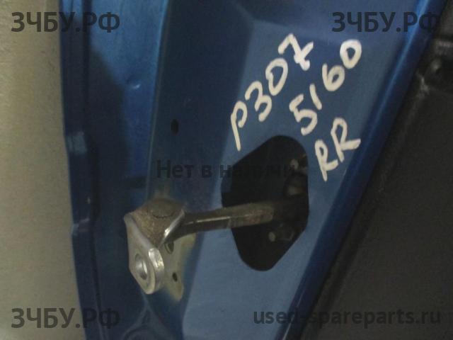 Peugeot 307 Ограничитель двери