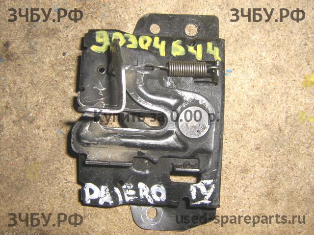 Mitsubishi Pajero/Montero 4 Замок капота