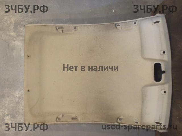 Ford Focus 1 Обшивка потолка
