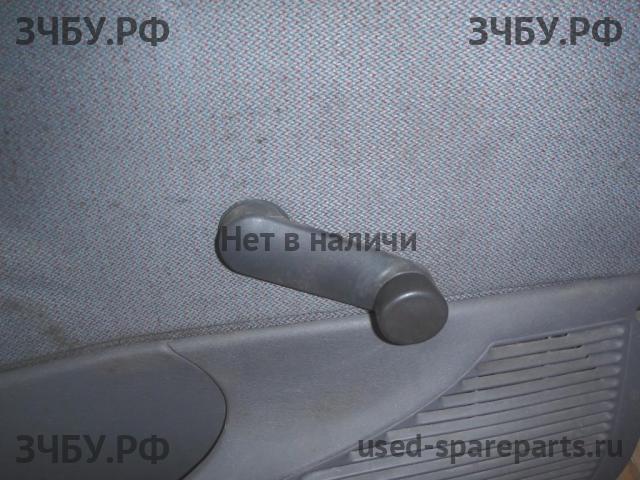 Opel Corsa B Стеклоподъёмник механический передний левый