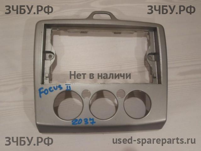 Ford Focus 2 Накладка декоративная на торпедо