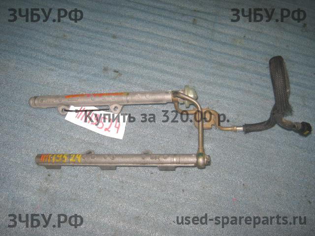 Lexus RX (2) 300/330/350/400h Рейка топливная (рампа)
