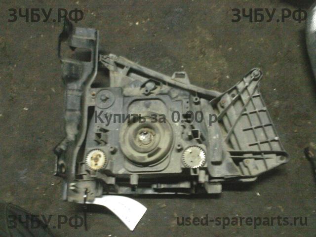 Isuzu NQR 71P Фара левая
