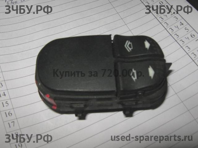 Ford Focus 1 Кнопка стеклоподъемника передняя левая (блок)