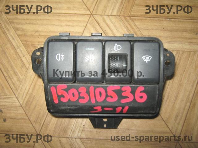 Subaru Forester 2 (S11) Блок кнопок
