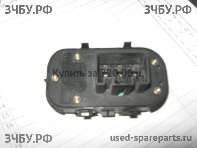 Ford Focus 1 Кнопка стеклоподъемника передняя левая (блок)