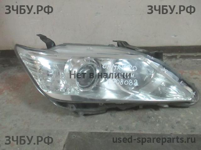 Toyota Camry 7 (V50) Фара правая
