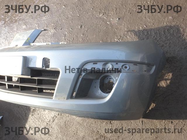 Nissan Tiida 1 Бампер передний