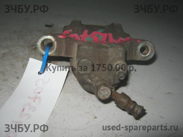 Lexus RX (2) 300/330/350/400h Суппорт задний левый (в сборе со скобой)