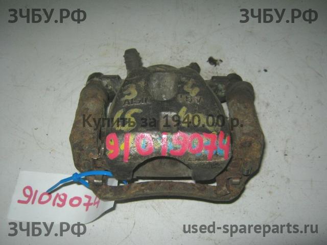 Lexus LS (2) 400 Суппорт задний левый (в сборе со скобой)