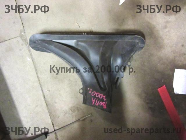 Volkswagen Jetta 4/Bora [1J2] Воздуховод радиатора