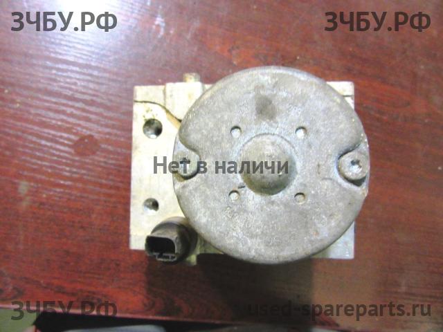 Audi A4 [B6] Блок ABS (насос)
