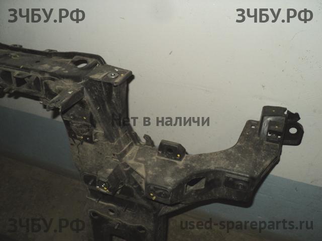 Hyundai ix35 Панель передняя (телевизор)