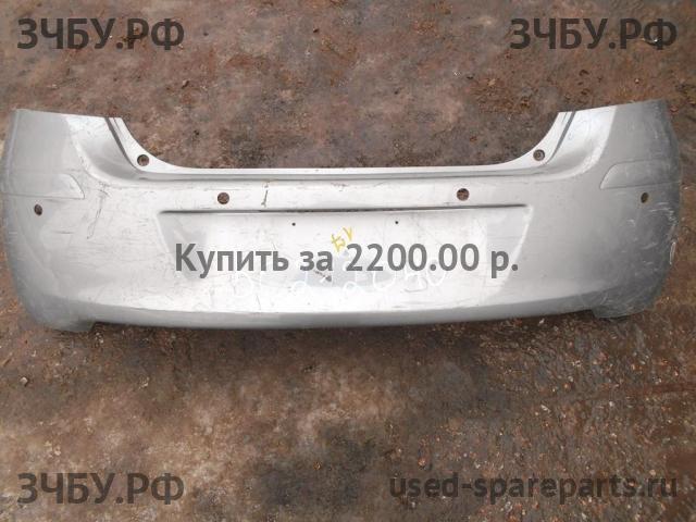 Toyota Yaris 3 Бампер задний