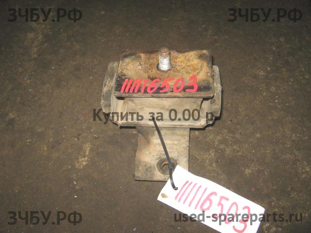 Isuzu NQR 71P Опора двигателя