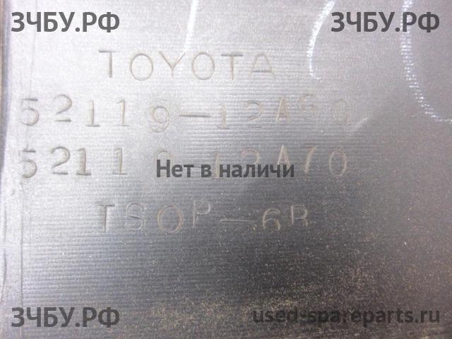 Toyota Corolla (E14 - E15) Бампер передний