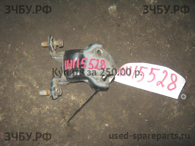 Mitsubishi Galant 8 (EA, EC) Петля двери задней правой