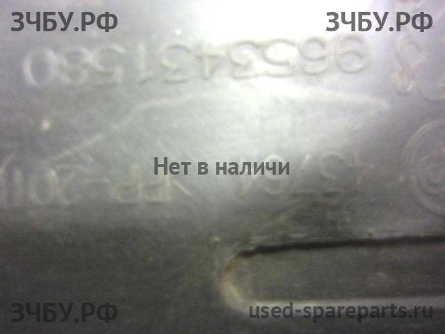 Peugeot 307 Усилитель бампера передний