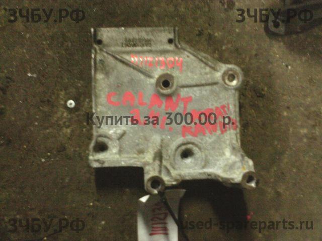Mitsubishi Galant 8 (EA, EC) Кронштейн компрессора кондиционера