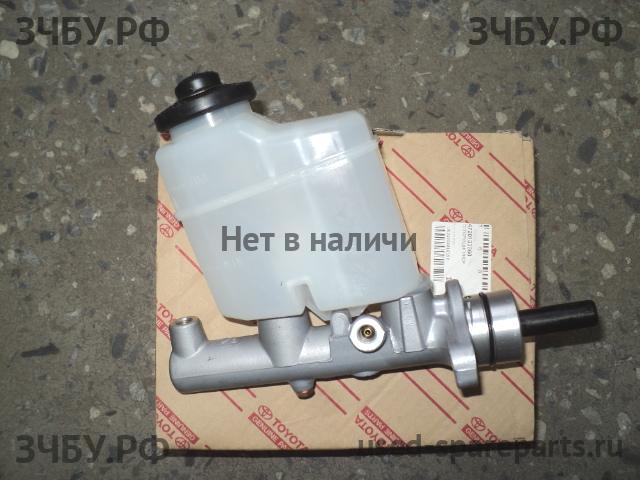 Toyota Camry 5 (V30) Цилиндр тормозной главный