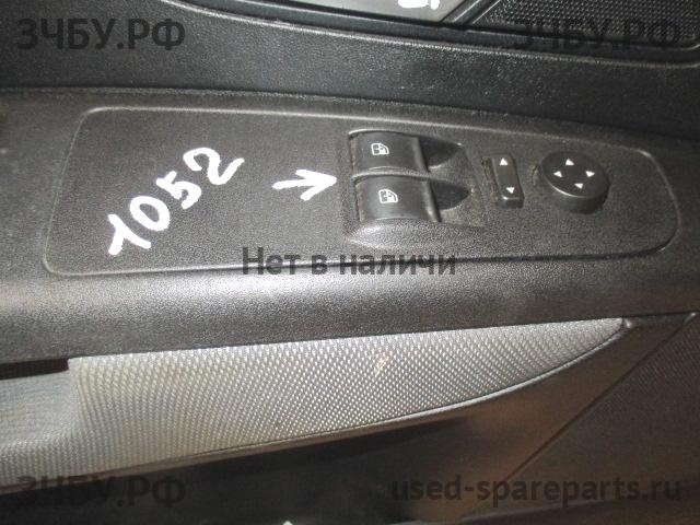 Fiat Grande Punto Кнопка стеклоподъемника передняя левая (блок)